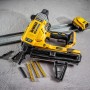 Такер DeWALT акумулаторен безчетков 18 V, 5 Ah, за гвоздеи 13-57 мм, DCN890P2 Такер DeWALT акумулаторен безчетков 18 V, 5 Ah, за гвоздеи 13-57 мм, DCN890P2
