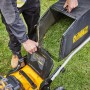 Коса DeWALT акумулаторна колесна 36 V, 5 Ah, 480 мм, DCMW564P2 Коса DeWALT акумулаторна колесна 36 V, 5 Ah, 480 мм, DCMW564P2