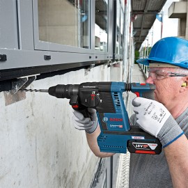 Перфоратор акумулаторен GBH 18V-26 Bosch