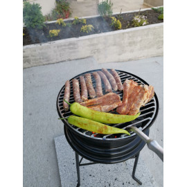 Барбекю, кръгло с крачета