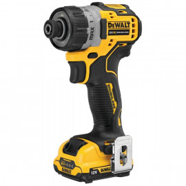 Винтоверт DeWALT акумулаторен куфар, 12 V, 2 Ah, 8 Nm, DCF601D2