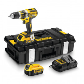 Акумулаторна бормашина DeWALT ударна с 2 батерии и зарядно, 18 V, 4 Ah, 60 Nm, 1.5-13 мм, DCD795M2