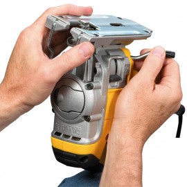 Прободен трион DeWALT DW331K /701 W/