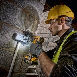 Винтоверт акум.18V,5Ah DCD791P2 Dewalt