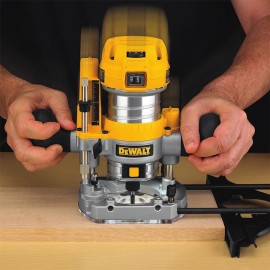 Оберфреза DeWALT D26203 /900 W, ф 6-8 мм/